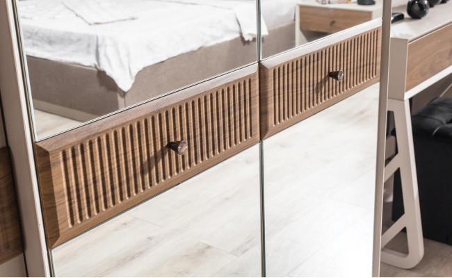 Stylish Wardrobe Modern Glass Cabinet Bedroom Cabinets