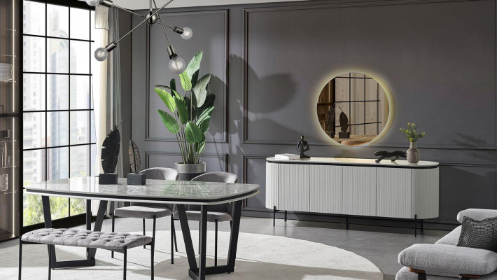 Modern Dining room Set Consists of Dining table 4x Chairs and Sideboard Mirror