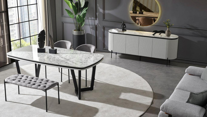 Modern Dining room Set Consists of Dining table 4x Chairs and Sideboard Mirror