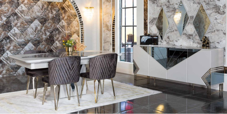 Luxurious Dining room Suite Designer Dining table x4 Chairs Chest of drawers Mirror