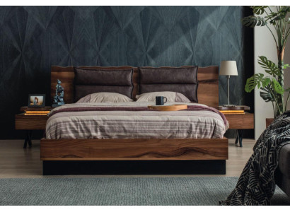 Bedroom wooden set robust bed 2x bedside tables 3 pieces. Luxury set