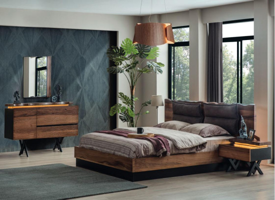 Bedroom wooden set robust bed 2x bedside tables 3 pieces. Luxury set