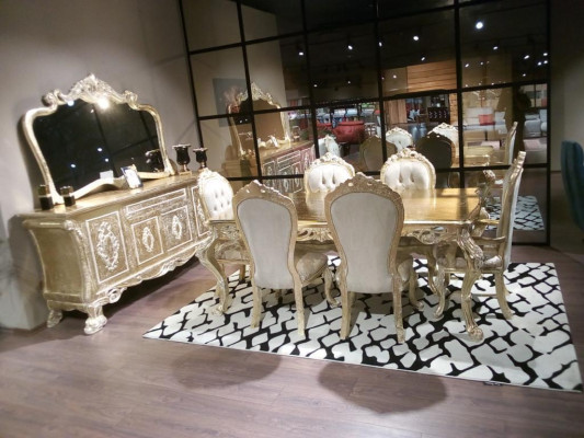 Classic s Dining room Set Table with 6 chairs Sideboard Complete 8 pieces.
