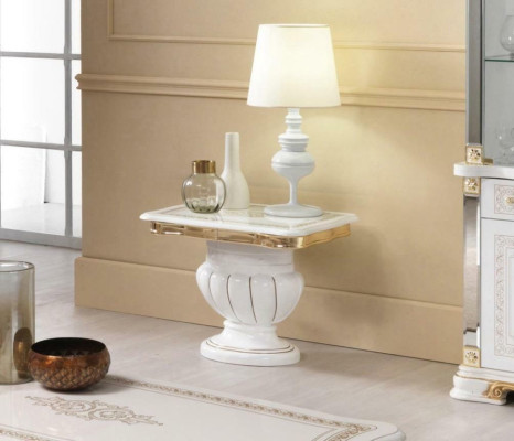 Side table Italian Luxury Furniture Coffee table Tables Consoles Design Wardrobe