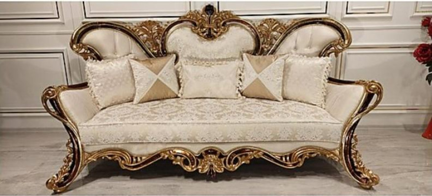 Living room Sofa Couch Furniture Classic Furnishings 3 Seater Couches