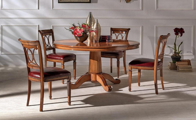 Round Tables Furniture Dining table in antique style Italian dining tables wooden tables