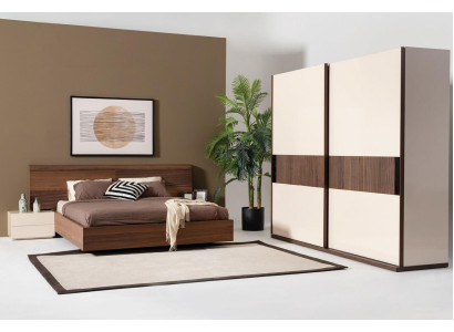 4-piece Bedroom Set Bed 2x Bedside tables Wardrobe Wardrobe