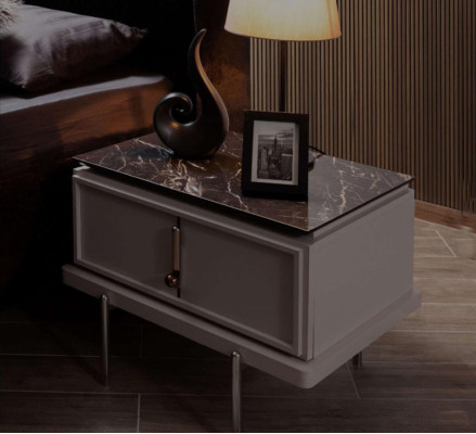 Modern Black and White Bedroom Furniture Upholstered bed Bedside tables 4pcs