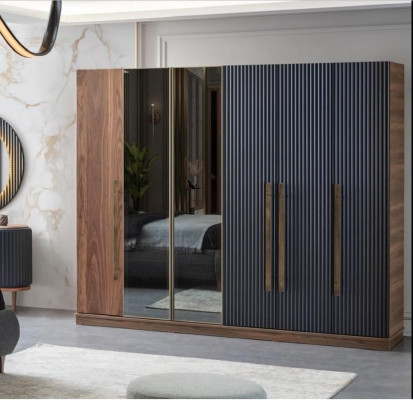 Brown Wardrobe Designer Luxury Furniture Wooden Cabinet Furnishings Wardrobe