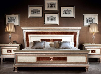 Bed 2x Bedside tables 3 pieces. Italian Furniture Bedroom Beds Wood new Set