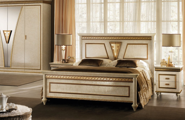 Set 3 pieces Bedroom Suite Bed 2x Bedside table Baroque Italian Furniture new