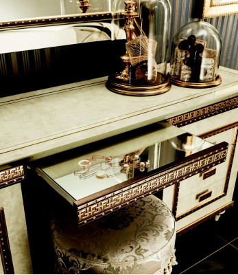 Dressing table Mirror Stool Complete Set Chest of drawers Bedroom new Baroque Console