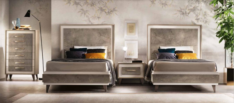 Italian Furniture Designer Bedroom Bedside tables Bed 3pcs. Suite beds