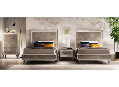 Italian Furniture Designer Bedroom Bedside tables Bed 3pcs. Suite beds
