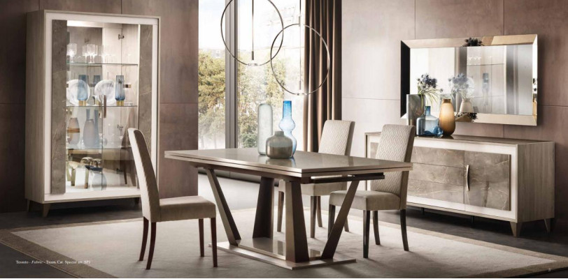 Classic r Design Dining table Italian Style Furniture Tables Light Brown