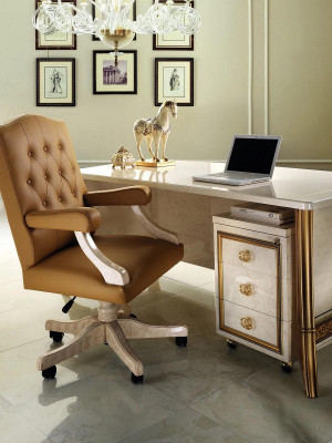 Luxury Office Armchair Chair Upholstery Chairs Designer Furniture Office Chef Swivel