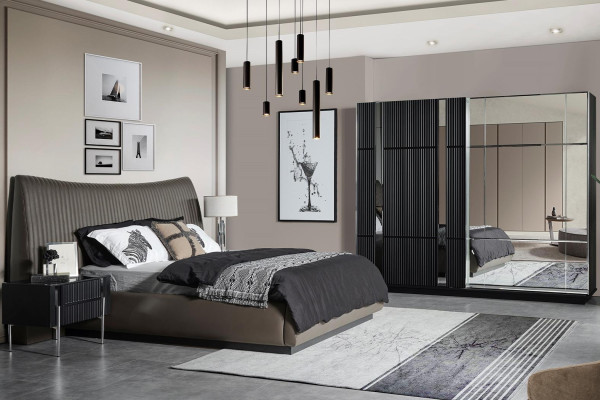 Luxurious Bedroom Double bed 2x Bedside tables Wardrobe 4pcs