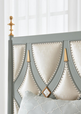 Luxury Furniture Bedroom Hotel Beds Royal Gold Bed Wood Bed 180x200cm