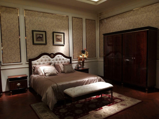 Double bed bed marriage bed design luxury luxur beds baroque rococo antique style leather