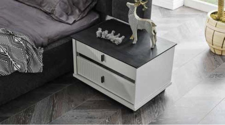 Bedside table Consoles Side tables Table Luxury Hotel Bedroom Furniture Wood new