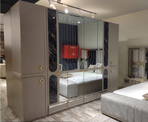 Modern bedroom furniture set for contemporary comfort