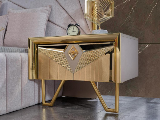 Bedroom set Bed Bedside tables Dressing table with Mirror in elegant Italian style in White Color