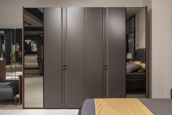 Modern Wardrobe Luxury Wardrobe Wood Cabinets Glass Taupe Bedroom