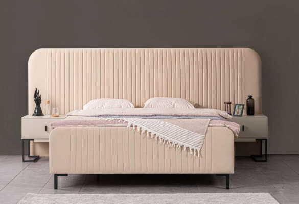 Set Bed 2x Bedside tables 3 pieces. Complete's Bedroom Luxury Furniture new