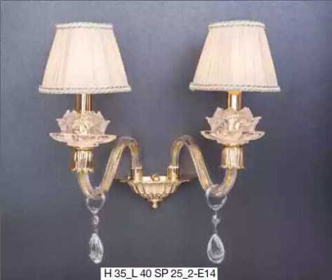 Stylish wall lamp Classic wall lamp in gold luxurious chandelier