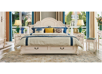 Amazing Bedroom Set with Bed and Nightstands in White