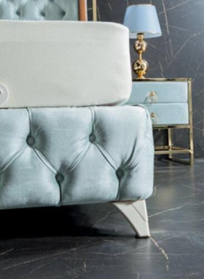 Bedroom Set White Metal Bed Chesterfield Luxury Style 2x Bedside tables 3pcs.