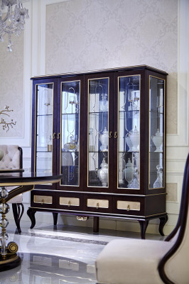 Classic Design Display case Wardrobe Italian Furniture Showcases Glass new