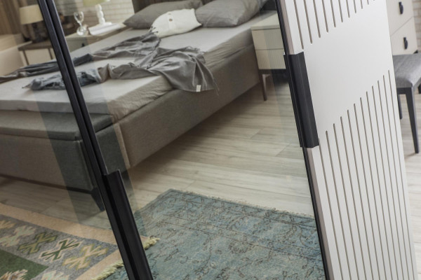 Loft Wardrobe Luxury Bedroom Wood Wardrobe Glass Cabinet Furniture Design