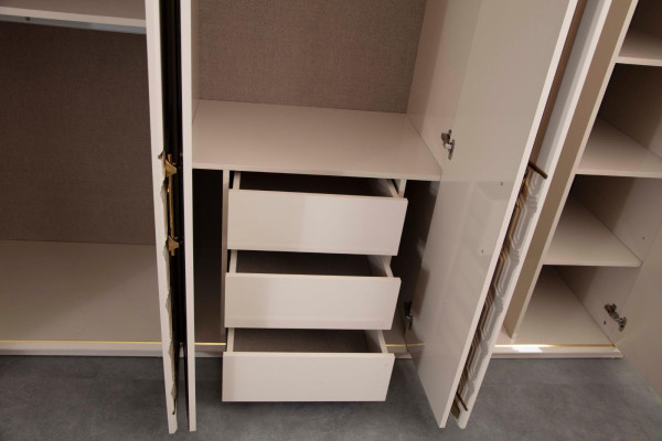 Luxurious loft style wardrobe modern style for your bedroom