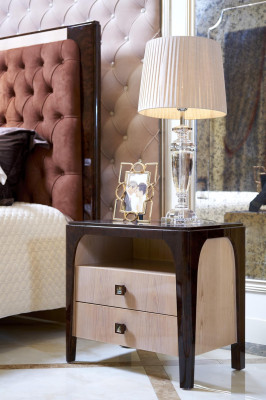 Bed Bedside table 3 pieces. Bedroom Set Luxury Chesterfield Complete Furniture Decoration