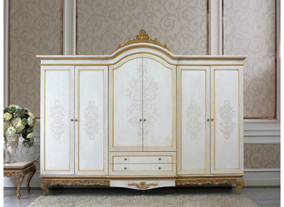 Majestic 6-door wardrobe with 2 pull-out drawers