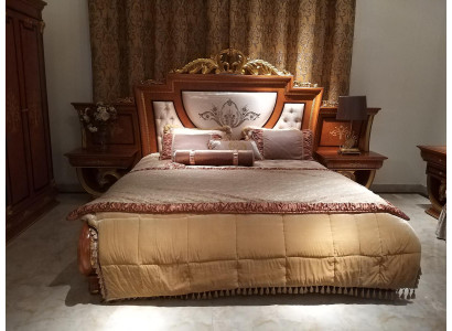 Classic double bed set with ornate nightstands