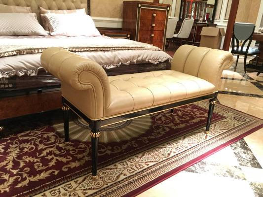 Baroque style luxury bedroom furniture with gilded decorations