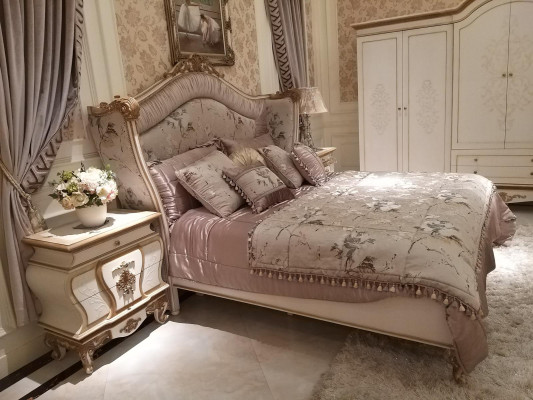 Bedroom Complete Set Royal Baroque Bed Bedside table Stool Wardrobe 5 pieces.