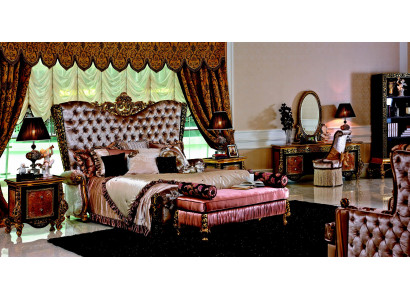 Luxurious 4-piece baroque bedroom furniture set with handmade carvings