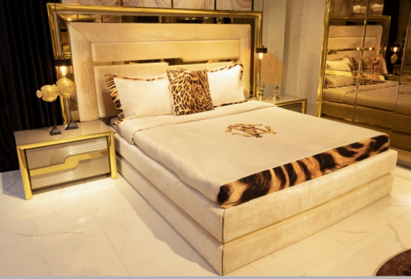 Luxury Beds Gold Bed Textile 2x Bedside table 3 pcs. Bedroom Set Furniture Modern