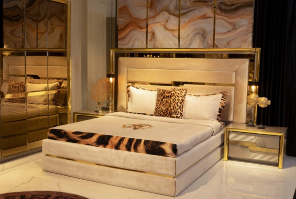 Luxury Beds Gold Bed Textile 2x Bedside table 3 pcs. Bedroom Set Furniture Modern