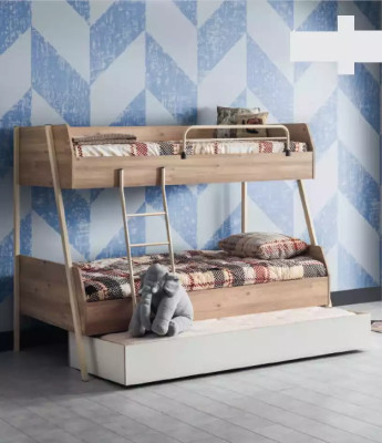 Triple bunk bed Double bunk bed with three sleeping spaces