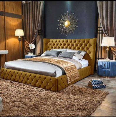 Chesterfield Black Bed Bedroom Beds Textile Velvet Big Hotel Beds