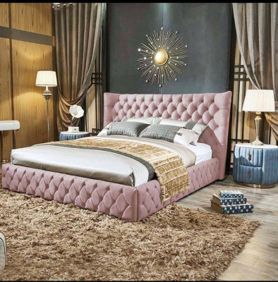 Chesterfield Black Bed Bedroom Beds Textile Velvet Big Hotel Beds