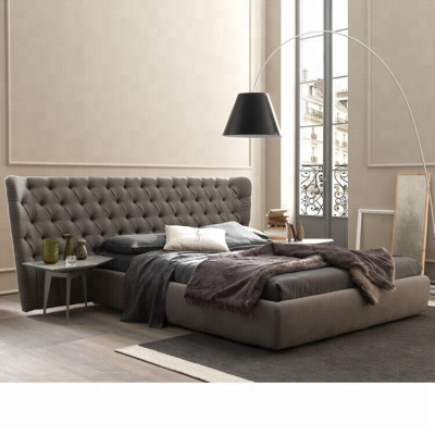 Large Chesterfield Luxury Double bed Designer Bedroom Furniture