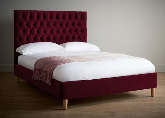 Red Chesterfield Bed Upholstered bed Double bed Beds Big XXL Designer Luxury Bed