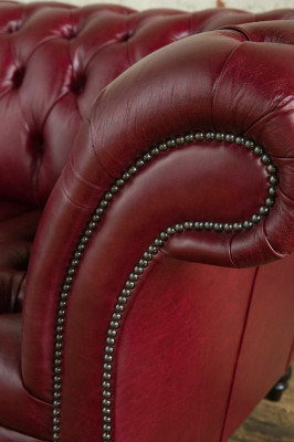Red Chesterfield three-seater designer 3-seater sofa luxury couch