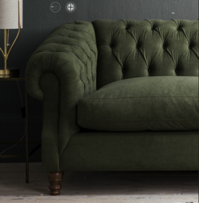 Living room Sofa # Luxury Couch # Upholstery Designer Classic Furniture
