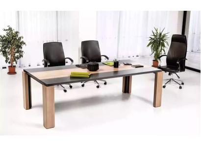 High-quality conference tables for efficient discussions and meetings